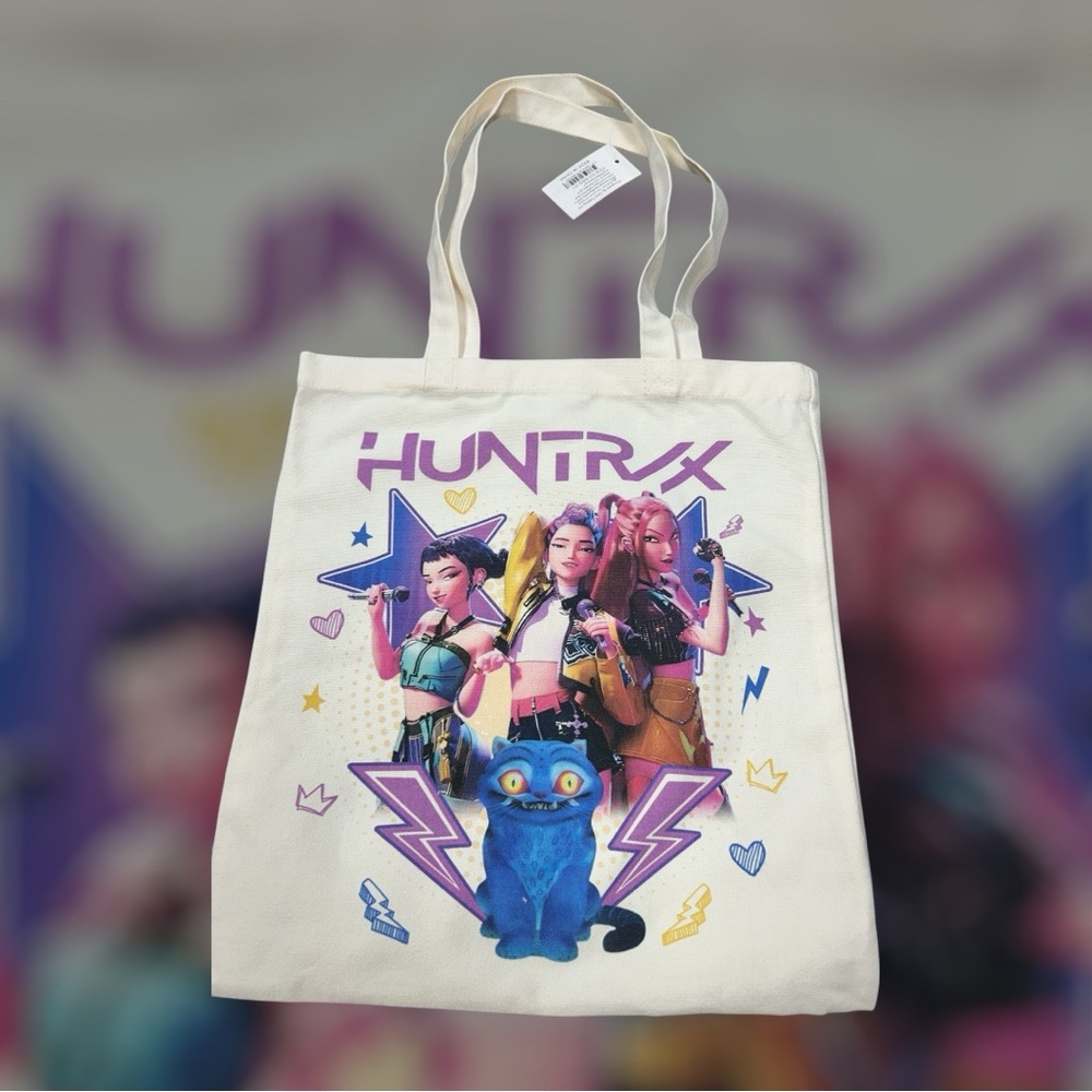 Cream K Pop Tote Bag with Graphic Print